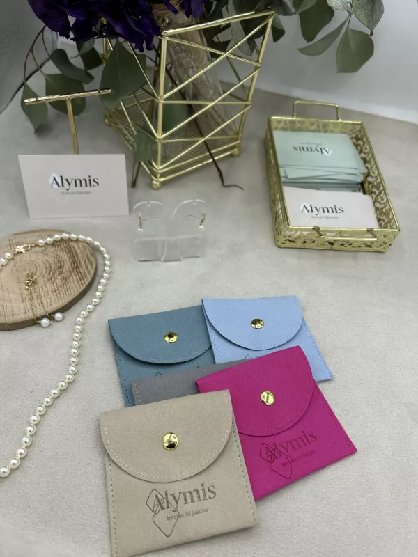 Bijou artisanal Alymis en plaqué or et argent 925 - bijoux élégant